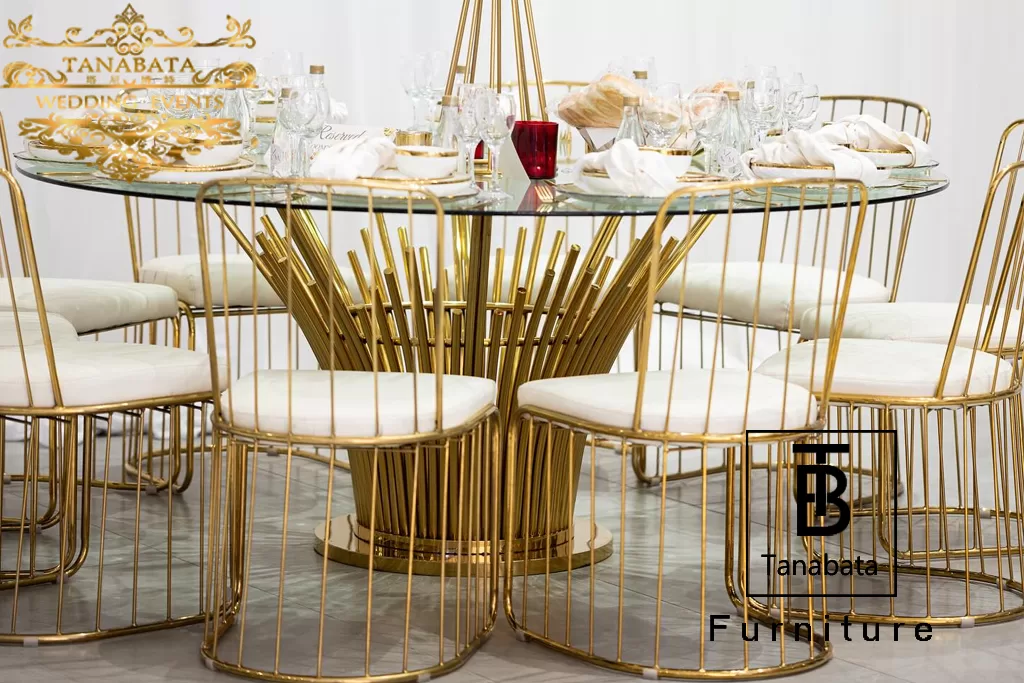 Banquet Table