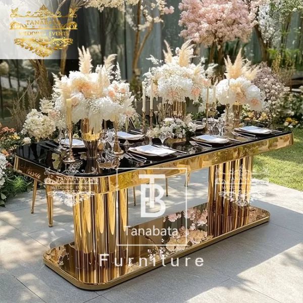 Luxury Banquet Table