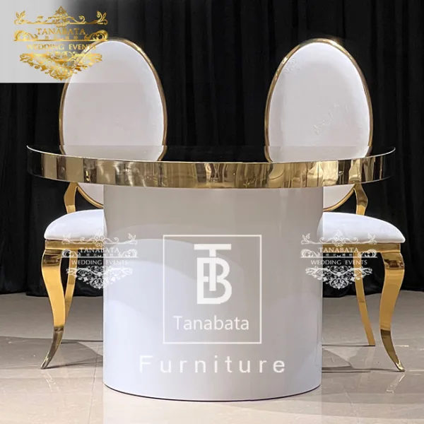 Groom And Bride Table