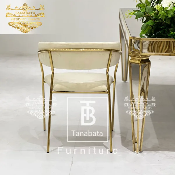 White Chairs For Wedding